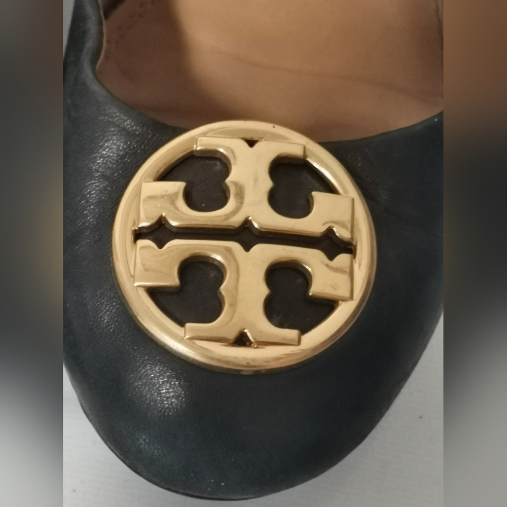 Tory Burch black leather platform pumps - Picture 3 of 7